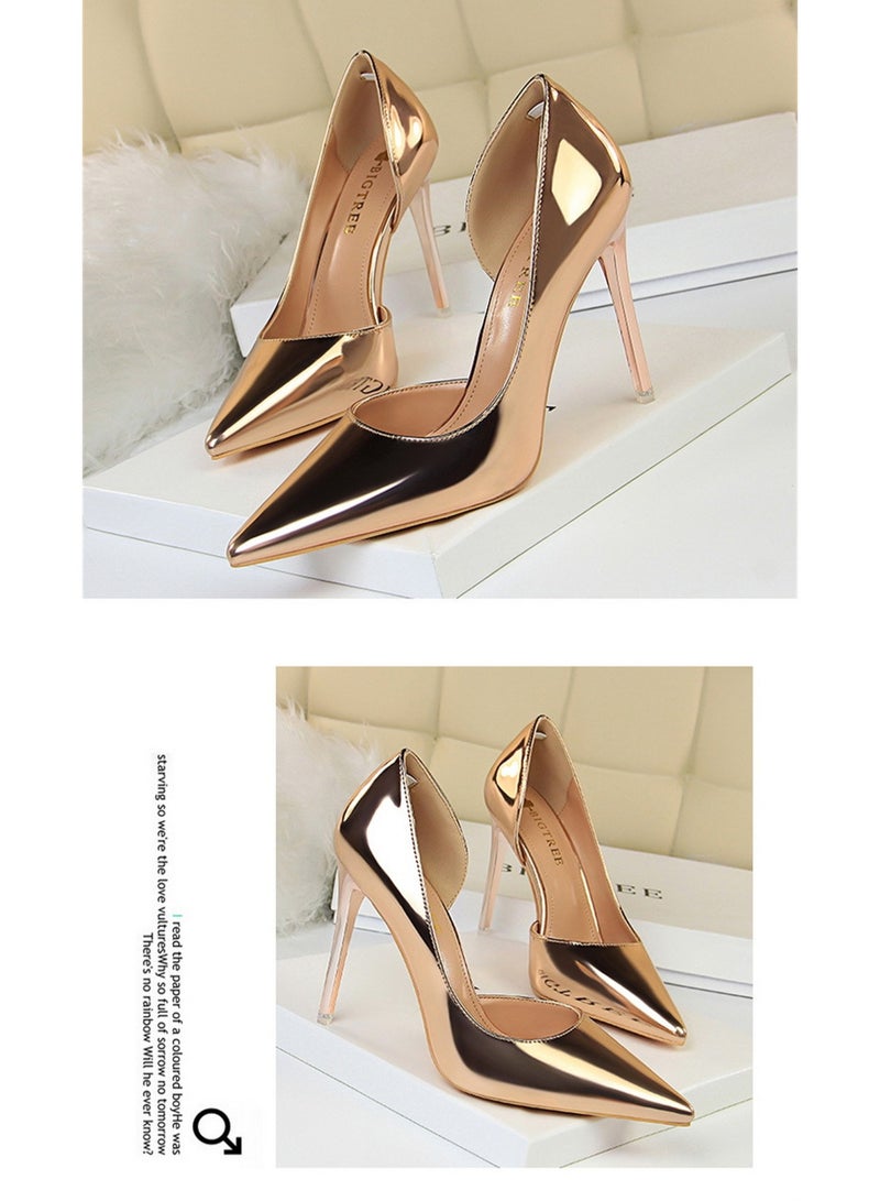 BIGTREE حذاء بكعب معدني أنيق مقاس 10.5 سم مع كعب عالٍ ومضخات مدببة باللون الذهبي - Image 2