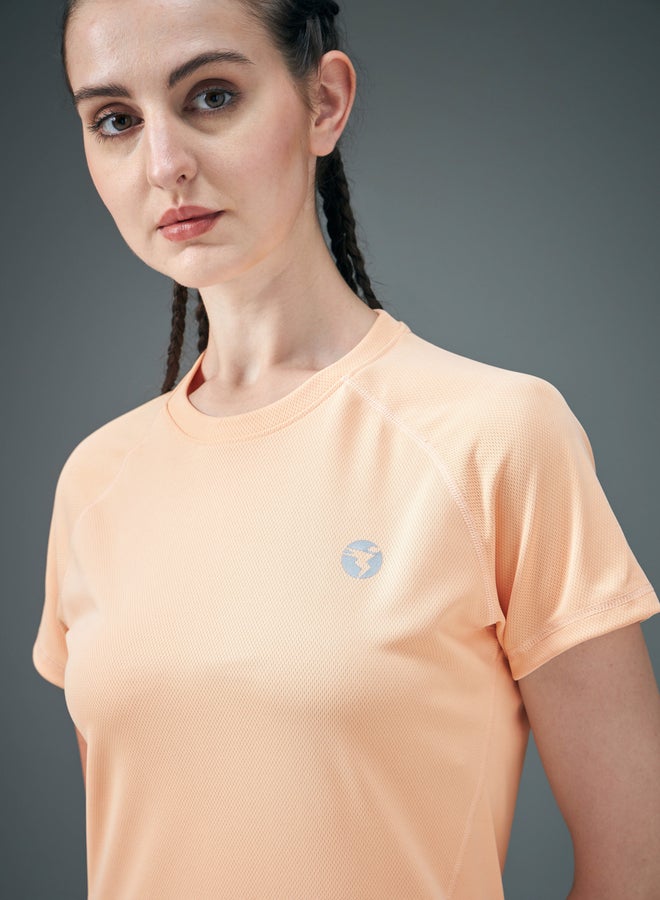 تكنوسبورت تيشيرت نسائي بأكمام راجلان سادة بقصة عادية - Image 4