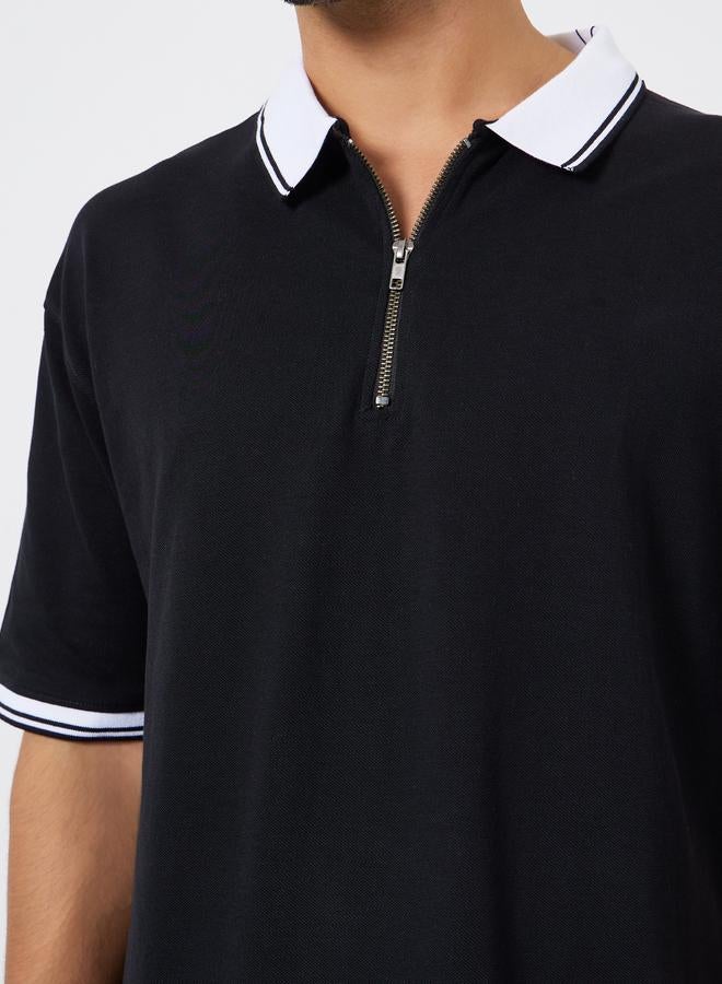ستايلي قميص بولو بسحاب وياقة متباينة - Image 3