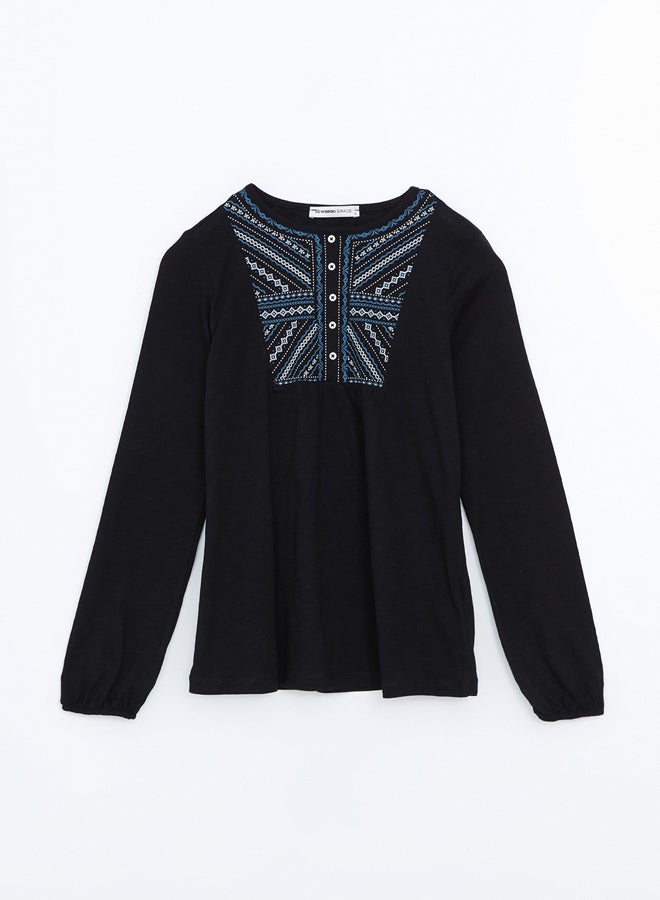 LC WAIKIKI Crew Neck Embroidered Long Sleeve Women's Blouse - Image 1