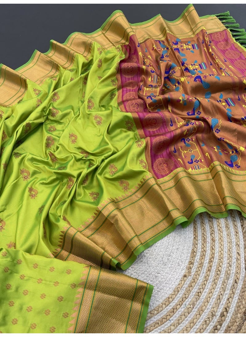 ورلدوين ساري Nath Pista Paithani الحريري الناعم الرائج مع نسيج Meenakari وبلوزة مطرزة - Image 5