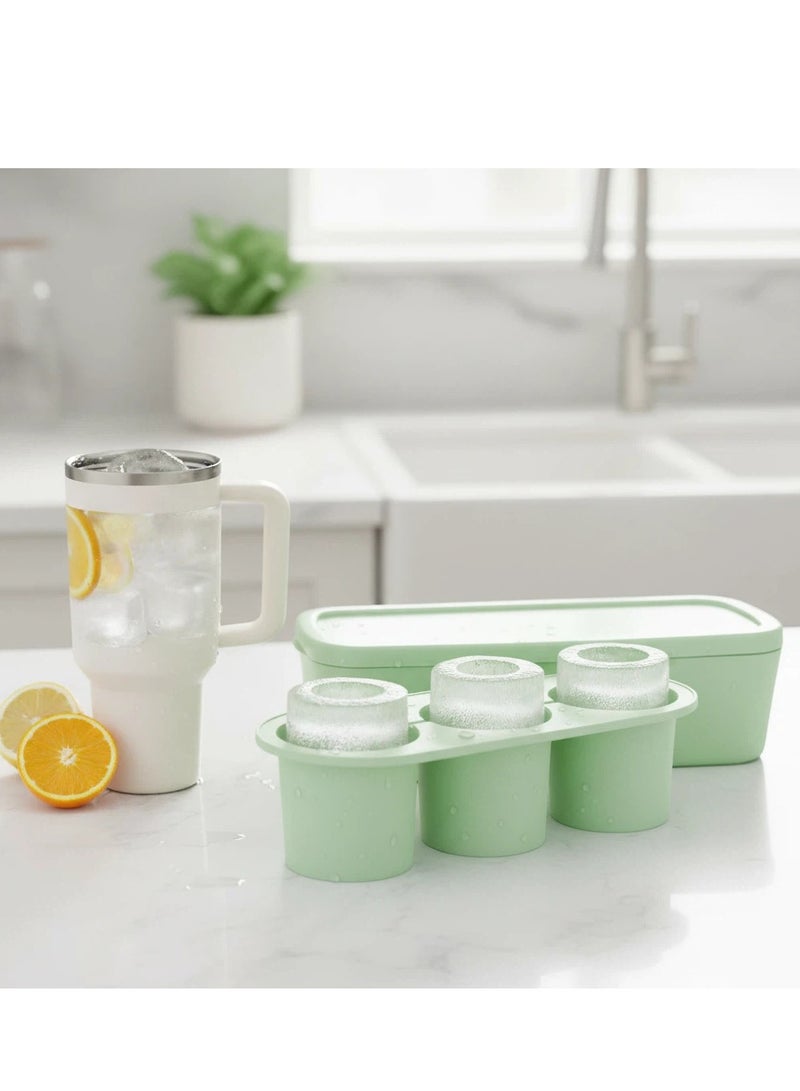 واي آند دي قالب ثلج متوافق مع كؤوس ستانلي – 3 قوالب ثلج أسطوانية مجوفة للكؤوس ٤٠-٣٠ أونصة. مزود بغطاء مقاوم للانسكاب وتصميم سهل الملء. خالٍ من مادة BPA، مثالي للمشروبات والقهوة والكوكتيلات. - Image 1