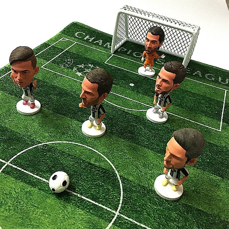 Realistic Football Field Model with Iron Gates and Small Soccer Balls - Perfect for Fans - Image 1