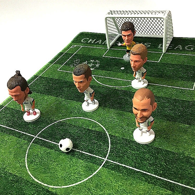Realistic Football Field Model with Iron Gates and Small Soccer Balls - Perfect for Fans - Image 3