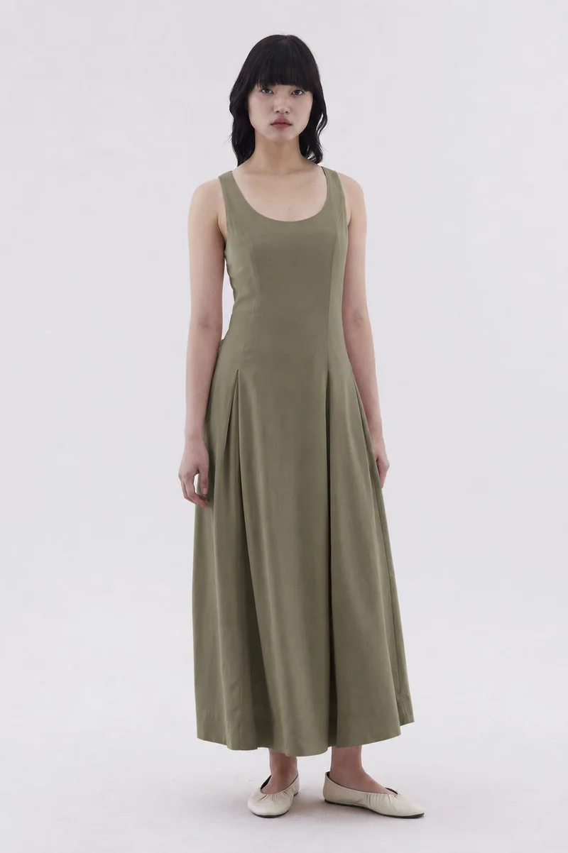 The Editor's Market Sedona Pleat Dress - Olive