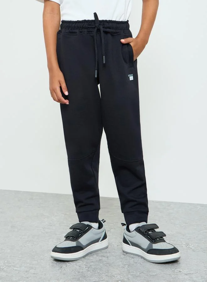 ستايلي Boys Ribbed Cuff Hem Joggers with Side Pocket