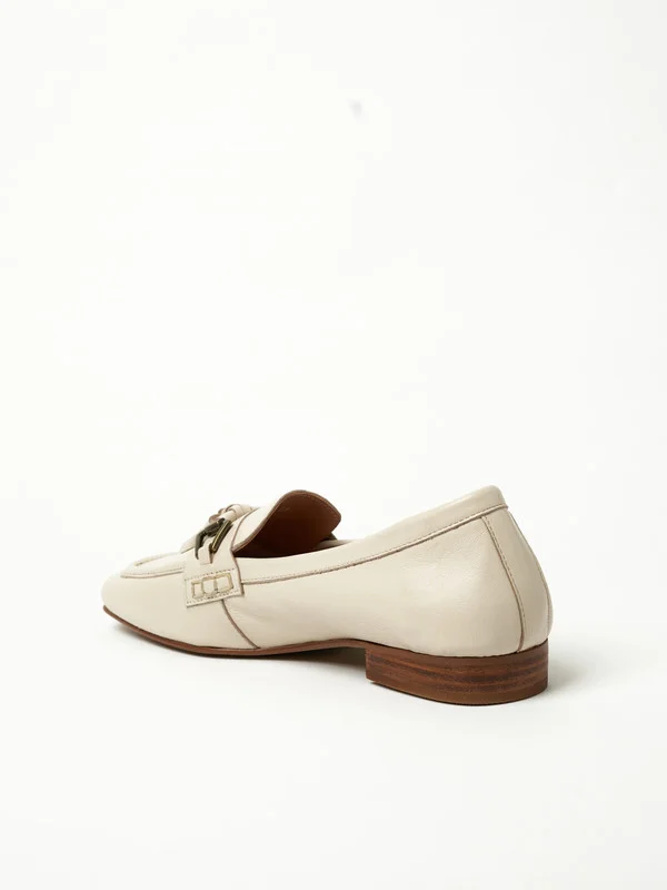 Y.so Women's Flat Moccasins – Solid Slip-On Loafers for Daily Comfort & Style