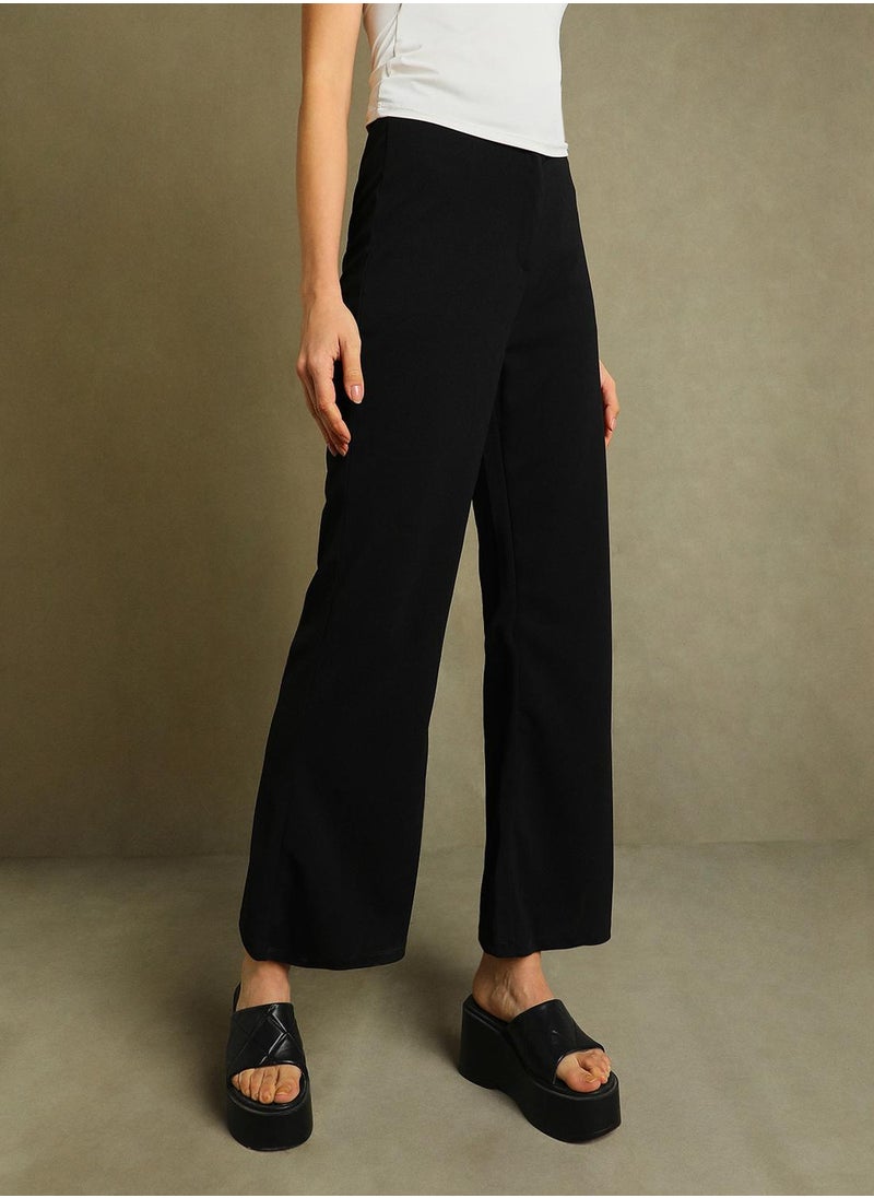 Dennis Lingo - Women's Black Cotton Blend Solid Full Length Casual Straight Fit Trouser - Image 1