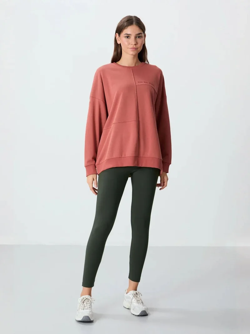 تومي لايف TOMMY Oversized Crew Neck Sweatshirt
