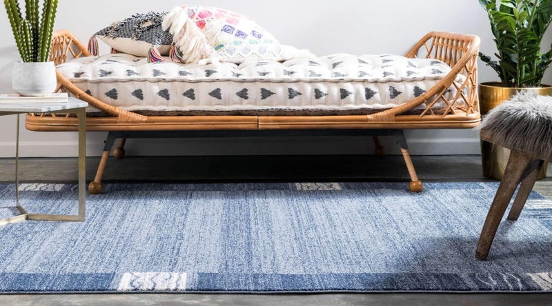 Unique Loom Del Mar Collection Area Rug - Sarah (3' 3" x 5' 3" Rectangle, Light Blue/ Blue) - Image 3