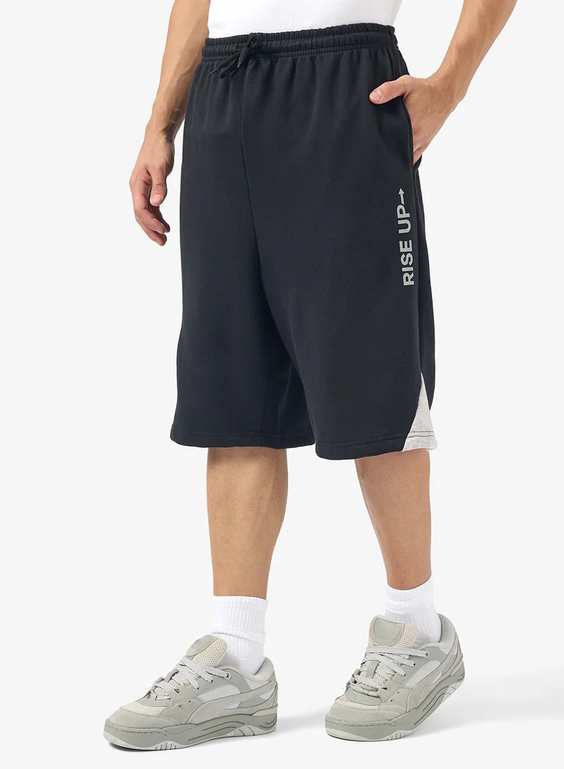 سفنتي فايف Essential Shorts