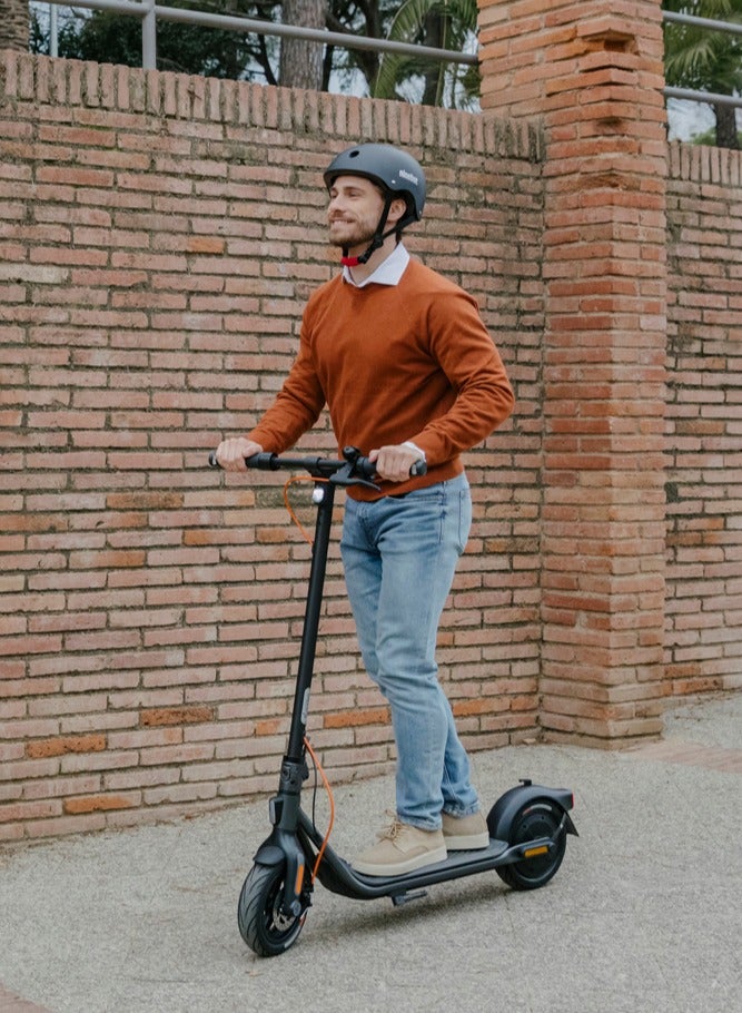 ninebot Segway F2 Plus Electric Scooter, Three Speed Modes 25 km/h Fast Scooter, 55 km Long Range & 800W Powerful Motor, Smart App & Traction Control System, 120 kg Rider Limit Electric Scooter For Adult - Image 3