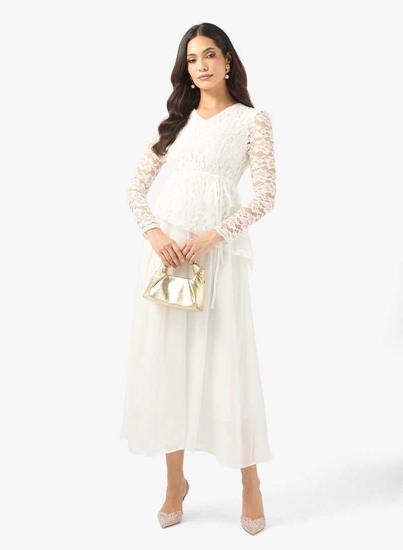 Khizana Dress With Lace Details - Image 4