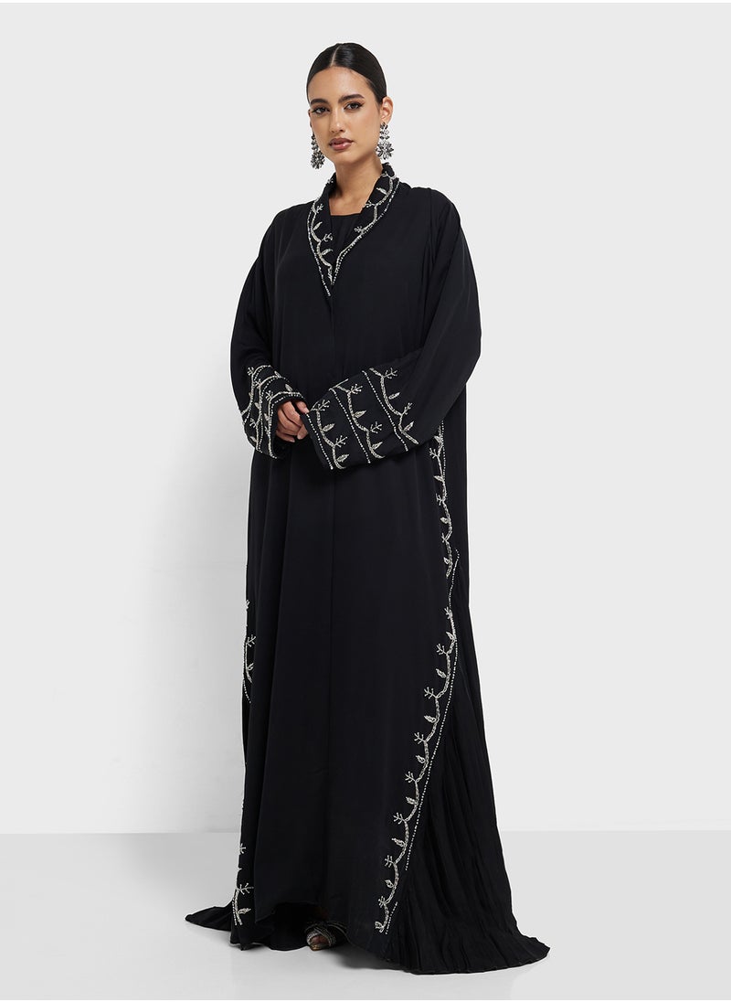 hayas closet V-Neck Embroidered  Flared Sleeve Abaya  - Image 5
