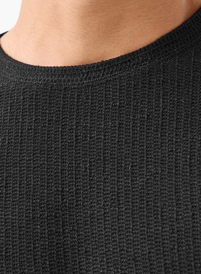 ايكونيك تيشيرت رجالي بتصميم أيقوني بياقة مستديرة وأكمام قصيرة بنقشة خلية النحل - Image 3