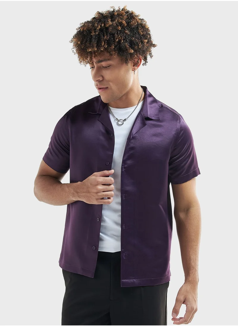 FAV Essential Regular Fit Shirt