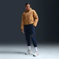 نايكي أزرق