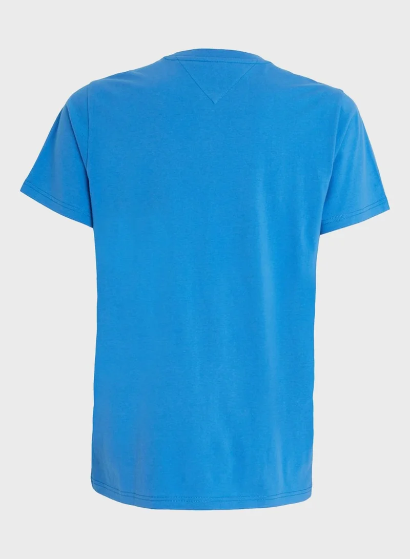 TOMMY JEANS Logo Crew Neck T-Shirt