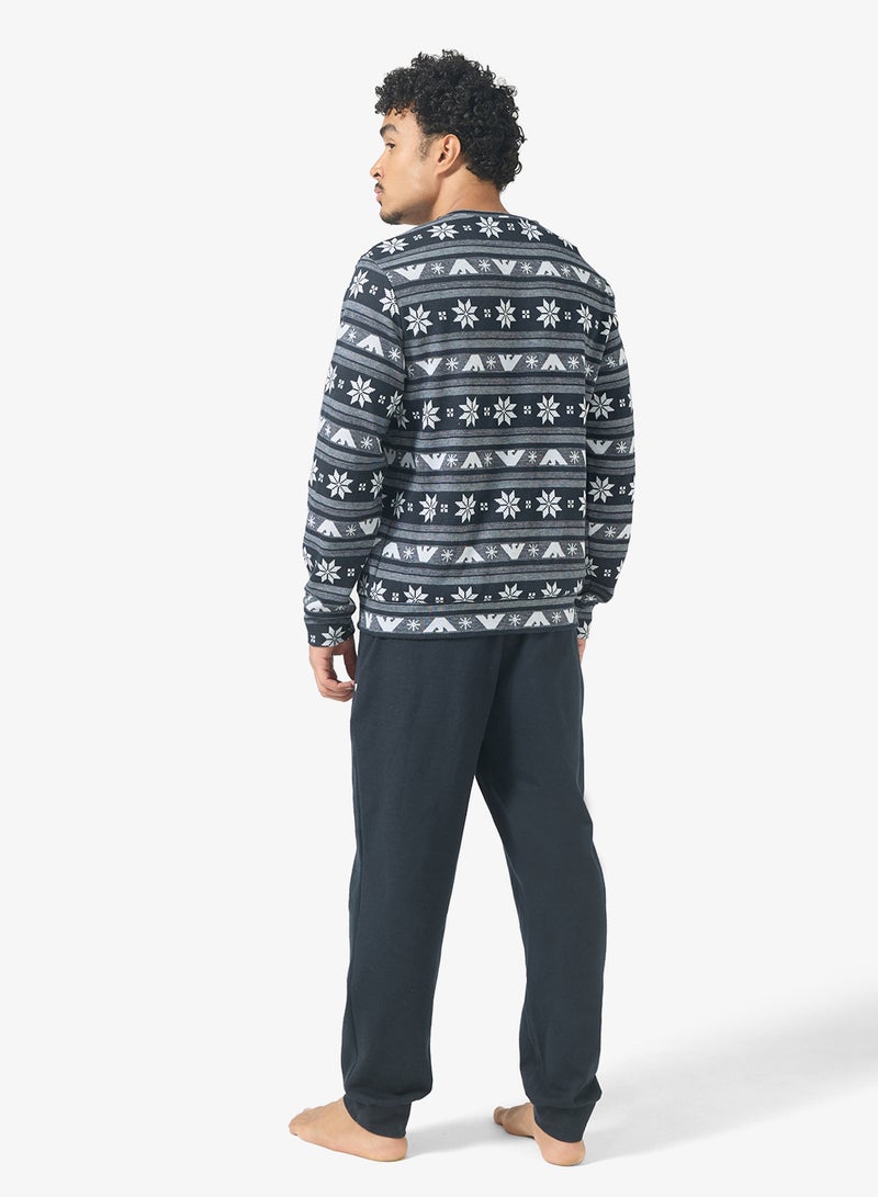 امبوريو ارماني طقم بيجامة وتيشيرت بياقة دائرية كاجوال - Image 2