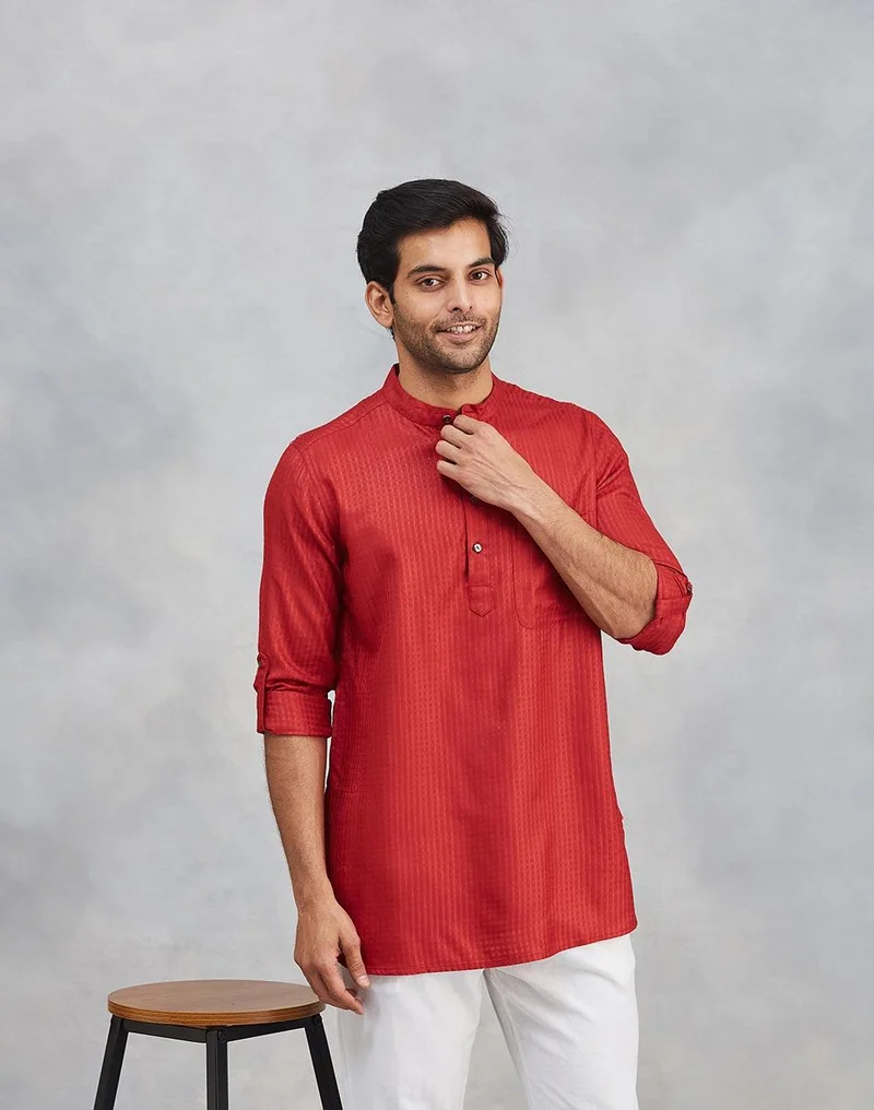 Fabindia Maroon Viscose Blend Dobby Slim Fit Short Kurta