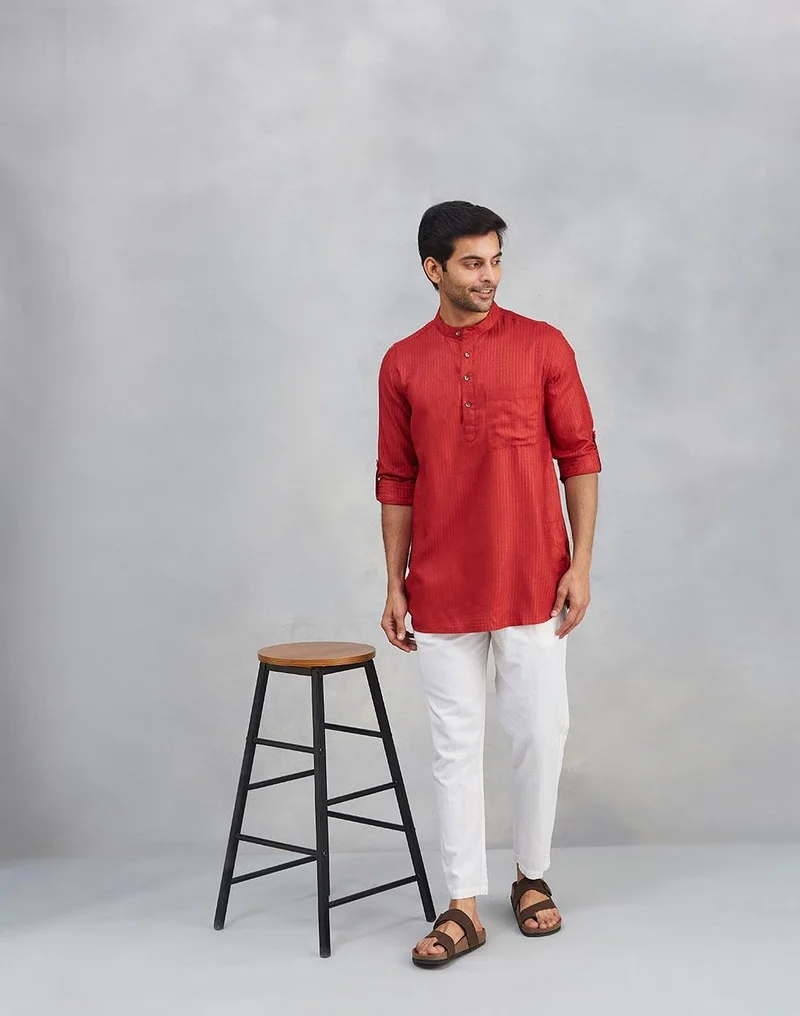 Fabindia Maroon Viscose Blend Dobby Slim Fit Short Kurta