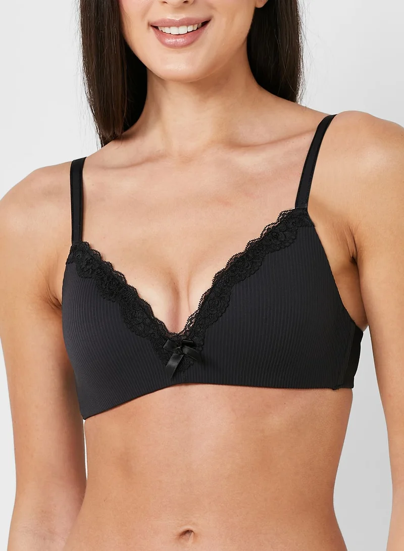 hunkemoller Lace Plunge Neck Bra