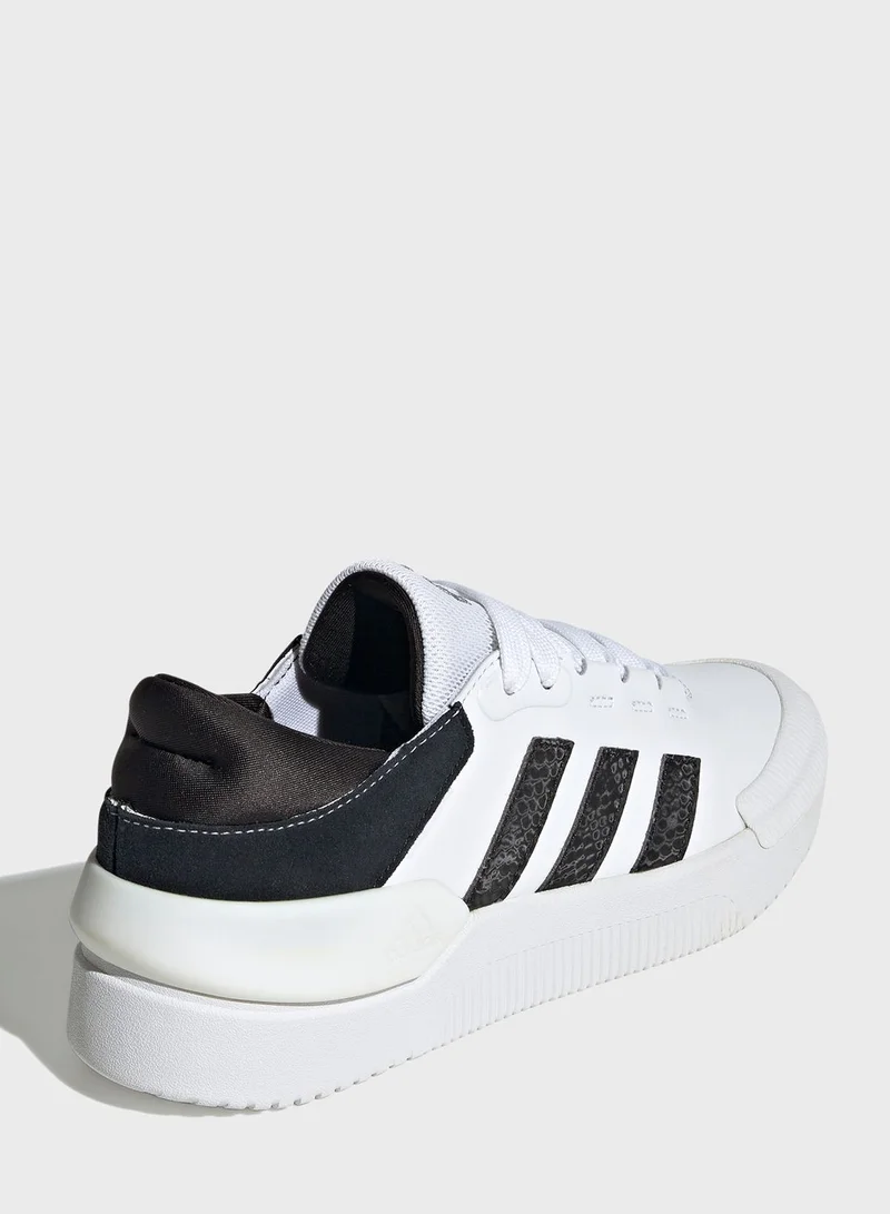 adidas حذاء كورت فانك
