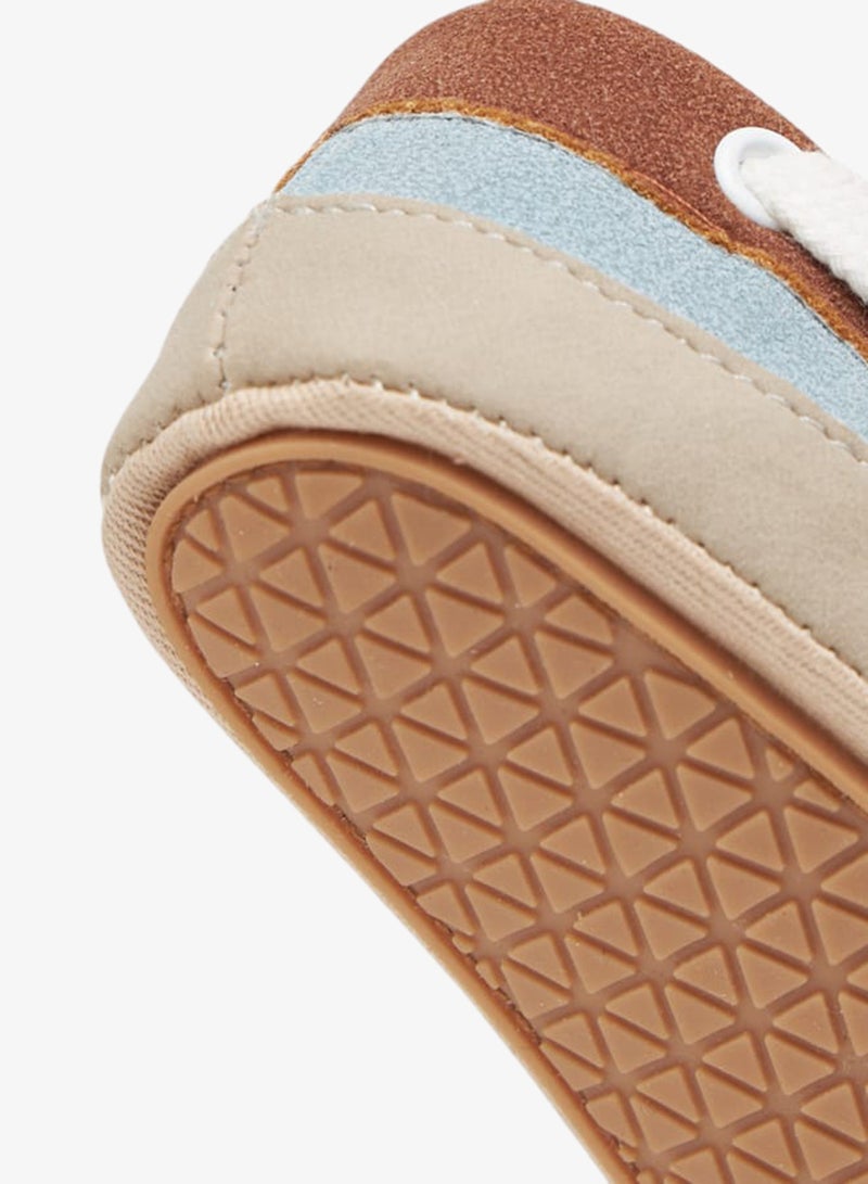 بيرفيت بوت أطفال بألوان متداخلة وإغلاق بشريط لاصق - Image 5