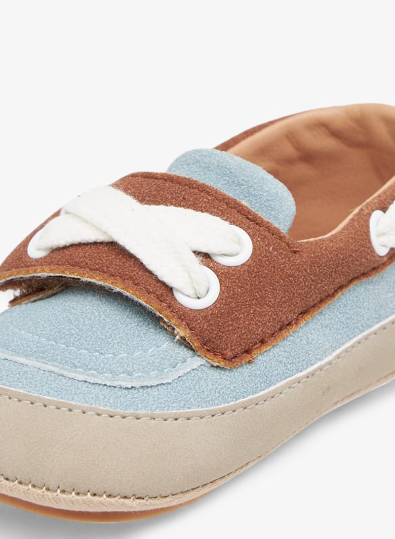 بيرفيت بوت أطفال بألوان متداخلة وإغلاق بشريط لاصق - Image 4