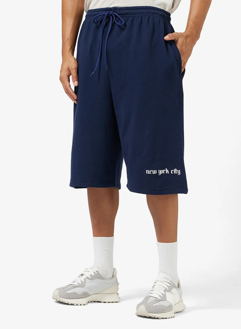 سفنتي فايف Graphic Print Shorts