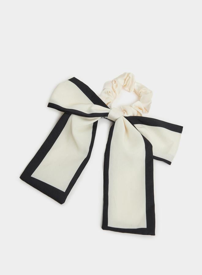 ستايلي ربطة شعر بنمط فيونكة - Image 1