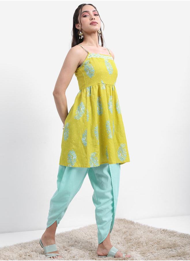 Vishudh Green Floral Printed A-line Kurta with Dhoti Pants & Dupatta by Styli  - Image 4