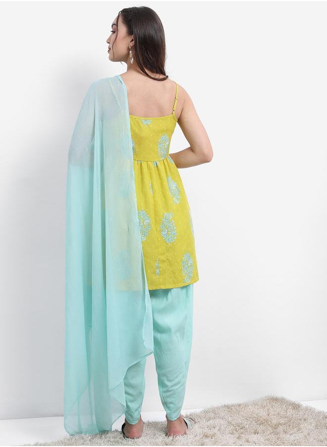 Vishudh Green Floral Printed A-line Kurta with Dhoti Pants & Dupatta by Styli  - Image 3