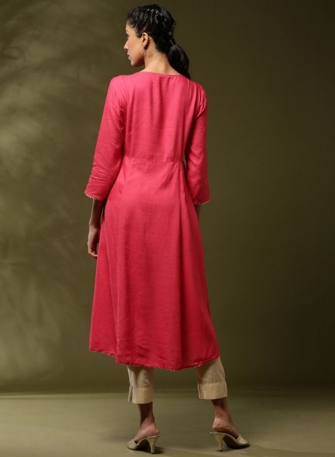Abhishti Embroidered kurta-coral  - Image 5