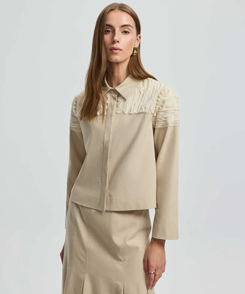 ايبيكيول Embroidered Jacket