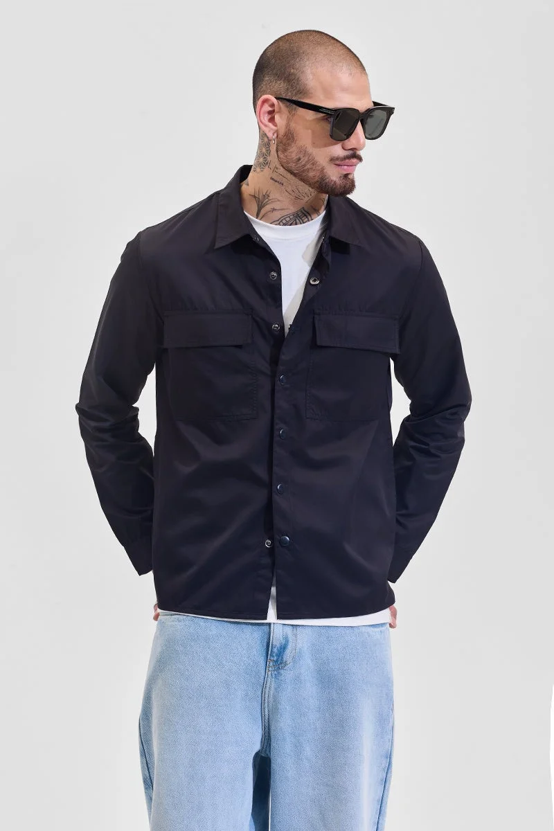 سنيتش قميص خارجي فضفاض بجيوب متعددة أسود