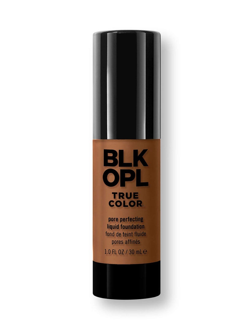 أساس سائل مثالي للمسام بلون اللوز الدافئ - BLK/OPL TRUE COLOR، غني بالفيتامينات C و E، خالي من البارابين، خالي من العطور، خالي من القسوة