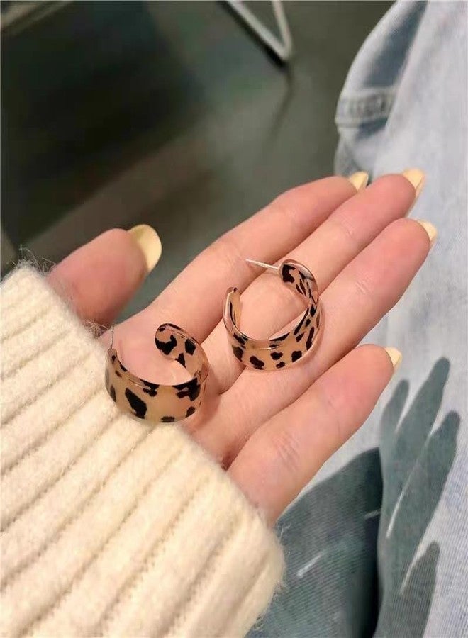 POYAMUSE Leopard Print Acrylic Hoop Earrings for Women - Acrylic Tortoise Shell Hoop Earrings Lightweight C Shape Earrings - Leopard Print - Image 4