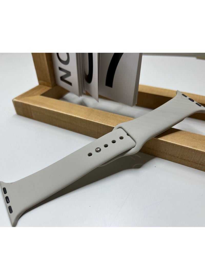 Apple Watch Band 38mm/40mm/41mm Silicone Sport Watch Strap Purple(Starlight) - Image 4