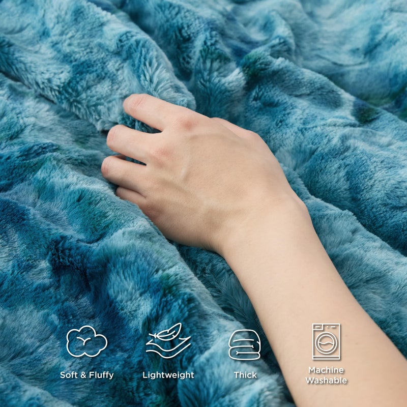 Bedsure GentleSoft Sherpa Fluffy Blanket Twin Size (150 cm x 200 cm) - Fleece Warm and Cozy Fuzzy Faux Fur Throw for Couch, Sofa, Bed Decor, Tie Dye Design, Teal - Image 3