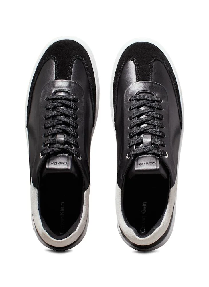 CALVIN KLEIN Lace Up Low Top Sneakers