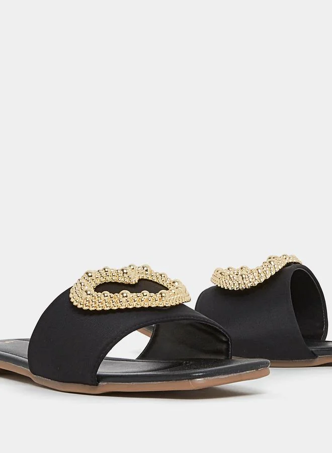 Styli Metallic Beaded Heart Accent Slip On Flat Sandals