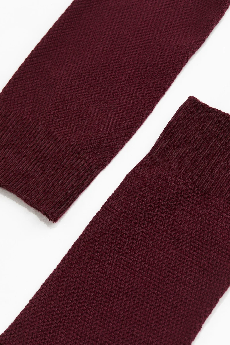 اتش اند ام جوارب