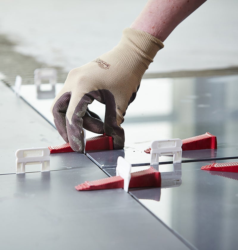 Perfect Level Master T-Lock PERFECT LEVEL MASTER Professional Anti lippage Tile Leveling System - Spacers Only - Red Wedges Not Included and Sold Separately (100, 2mm) - Image 3
