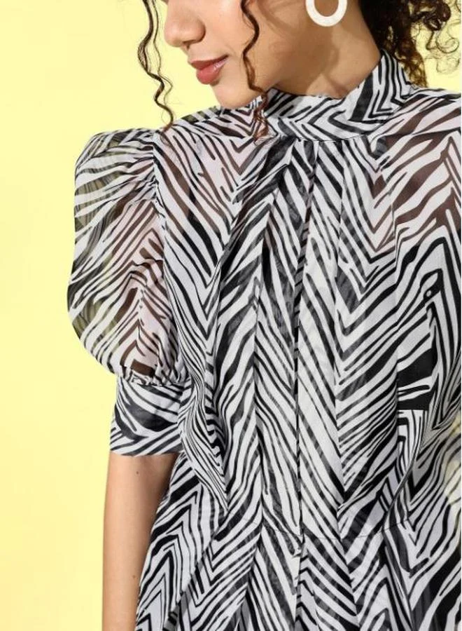Kassually Kassually All Over Print Puff Sleeves Top with Camisole