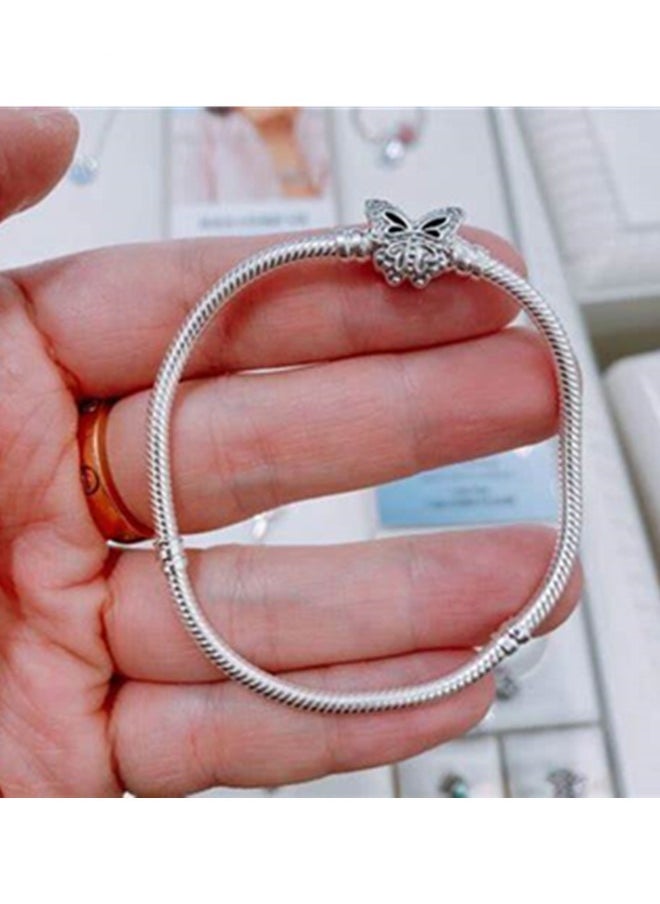 PANDORA - Pandora Moments butterfly clasp snake bone chain bracelet - Image 1