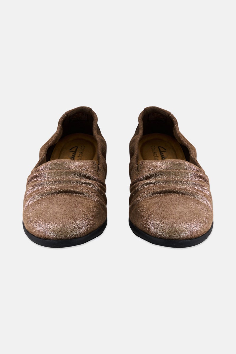 clarks Women Standard Jenette Ruby Pewter Metallic Slip On Flats, Gold - Image 4