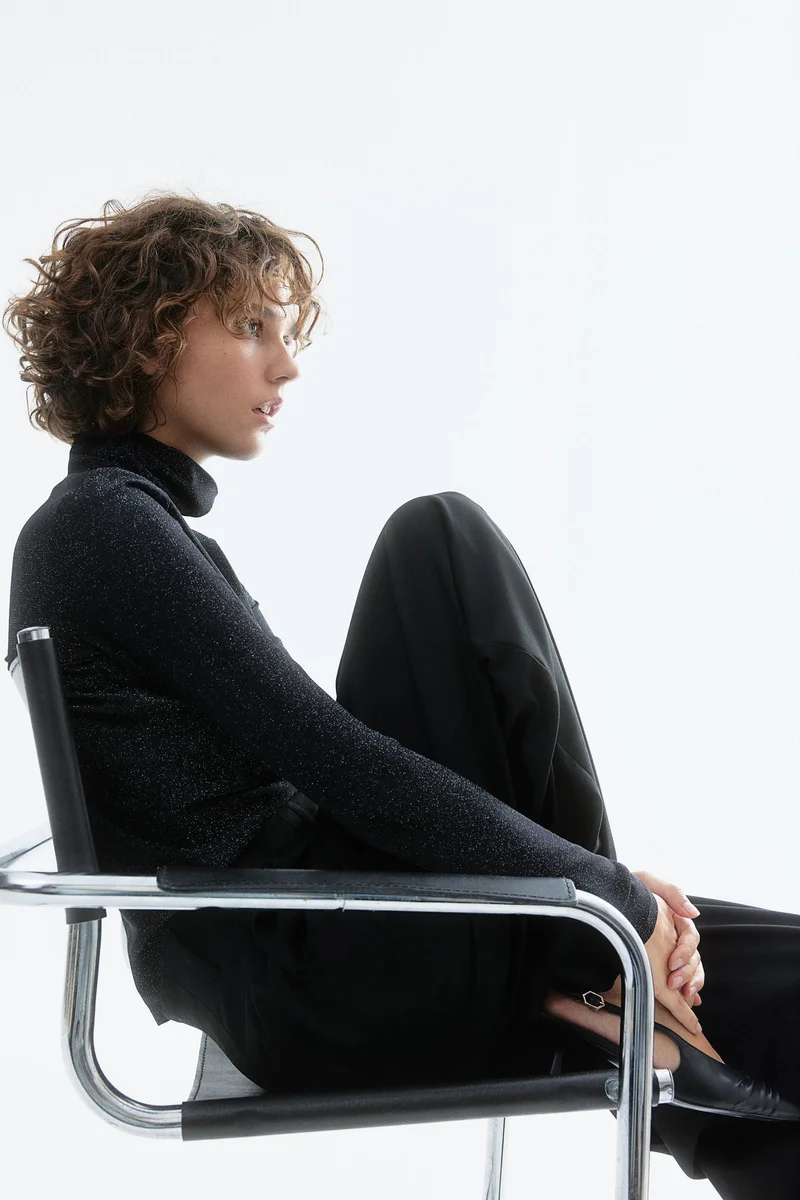 H&M Viscose Polo-Neck Top