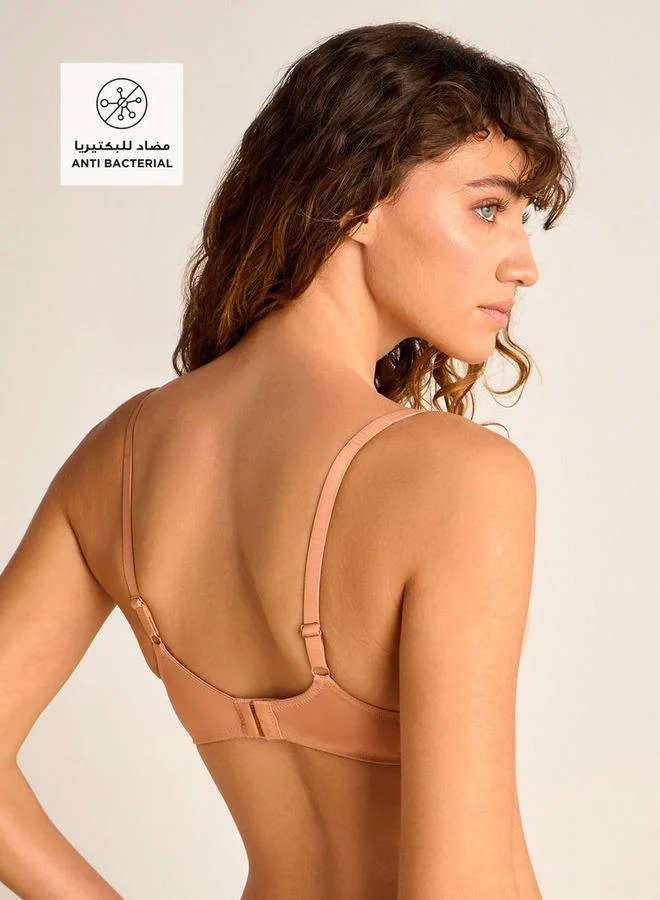 سبلاش فيڤ طقم من قطعتين - حمالة صدر بفتحة عميقة بتفاصيل فيونكة وإغلاق بخطاف وعين