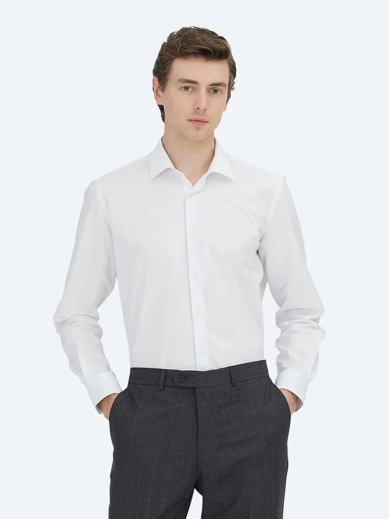 كيب قميص قطني كلاسيكي منسوج بلون أبيض كريمي، بقصة عادية